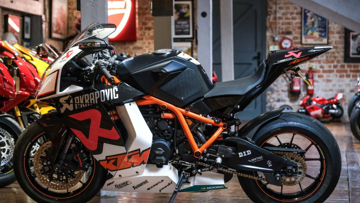KTM RC8, image credit: the bike specialists